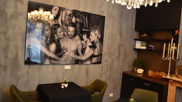 Colazione continentale, servita tutte le mattine (21.5 EUR a persona)