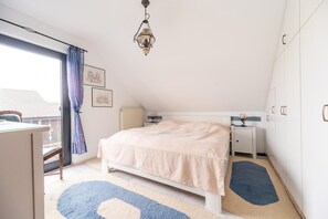 1 chambre, fer et planche à repasser, Wi-Fi gratuit