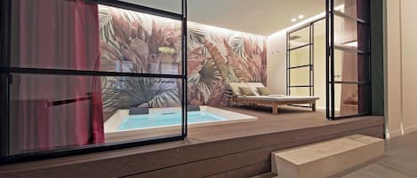 Apartment (2 Bedrooms) | Private spa tub