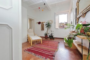 Appartement (2 Bedrooms) | Woonruimte | Televisie