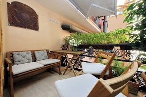 Apartment (3 Bedrooms) | Terrace/patio - On The Steps (Rome)