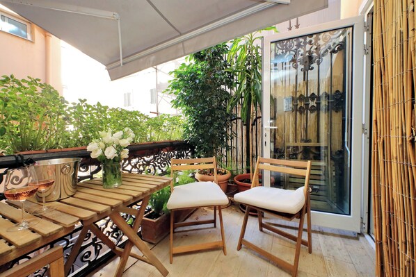 Lägenhet (3 Bedrooms) | Terrass/Patio