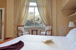 Appartement (2 Bedrooms) | 2 slaapkamers, een strijkplank/strijkijzer, beddengoed