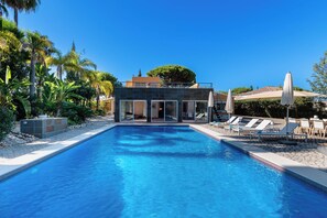 Pool - Vila Sea, Sun & Golf, in Vilamoura, with 5 bedrooms and private pool! (Quarteira)