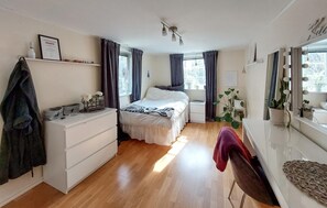 4 habitaciones, cuna de viaje y wifi gratis