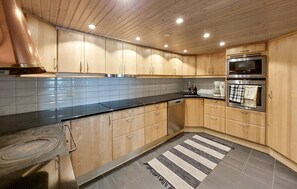 Refrigerador, horno, parrilla de estufa y lavavajillas