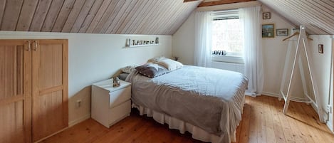 4 Schlafzimmer, Reisekinderbett, kostenloses WLAN
