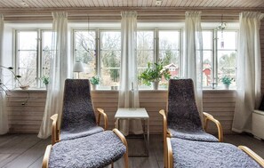 Interior - Amazing home in ör with WiFi (Ör)