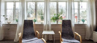 Amazing home in ör with WiFi