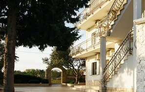 Exterior detail - Nice apartment in Jezera with WiFi (Jezera)