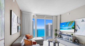 Televisión, oficina