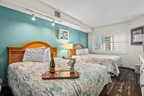 1 sovrum, skrivbord, strykjärn/strykbräda och wi-fi