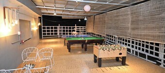 Rustic Vogue