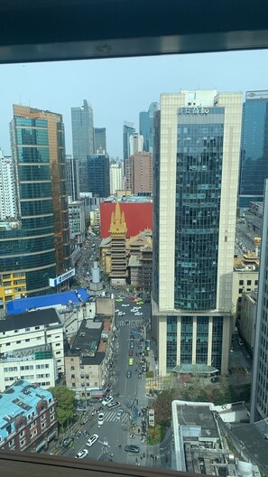 บริเวณภายนอก