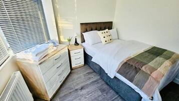 1 bedroom, iron/ironing board, WiFi, bed sheets