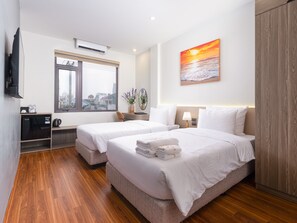 Standard Twin Room, City View | Minibar, soundproofing, rollaway beds, free WiFi - D.Residence hotel ninhbinh (Ninh Binh)