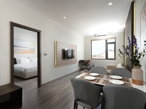 In-room dining - D.Residence hotel ninhbinh (Ninh Binh)