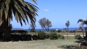 Property grounds - Seabreeze Arches - waterfront (Callala Bay)