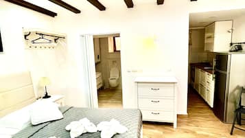Comfort House, Sea View | 4 bedrooms, iron/ironing board, free WiFi