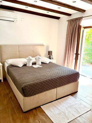 Comfort House, Sea View | 4 bedrooms, iron/ironing board, free WiFi