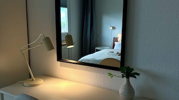 1 bedroom, desk, iron/ironing board, free WiFi