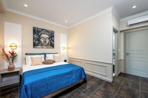 Suite, City View