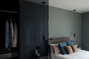2 bedrooms, in-room safe, iron/ironing board, travel crib - Civic Savoy Apartment (Rosolini)