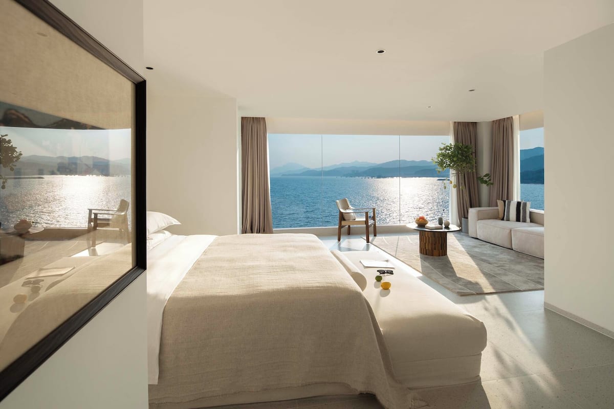Traditional Double Room, Balcony, Sea View | Premium bedding, down comforters, free minibar, individually decorated
