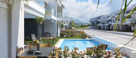 Seasonal outdoor pool