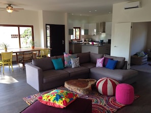 Apartment, 3 Bedrooms, Balcony | Living room