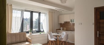 Przytulny apartament KOLEJOVA 13