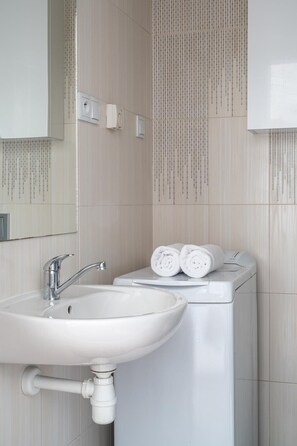 Studiosuite – deluxe, balkong, byutsikt | Bad