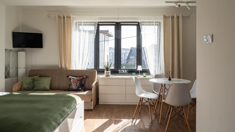 Przytulny apartament KOLEJOVA 13