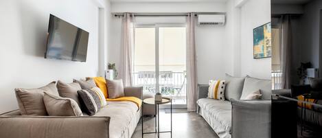 Appartement, 2 chambres, balcon, vue sur la ville | Vue de la chambre