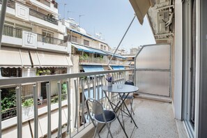 Lejlighed - 2 soveværelser - balkon - byudsigt | Balkon