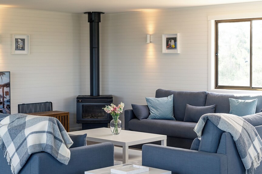 Nine Mile Beach House - Holiday Houses Tasmania - Swansea