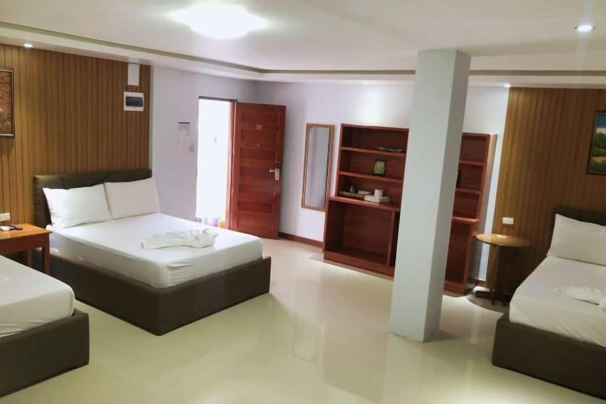 Camas extras/dobráveis (sobretaxa), Wi-Fi de cortesia, roupa de cama