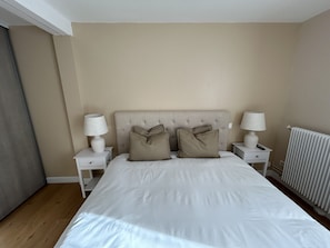 1 bedroom, iron/ironing board, travel cot, free WiFi