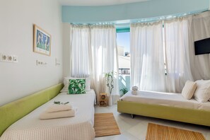 1 bedroom, iron/ironing board, travel cot, free WiFi