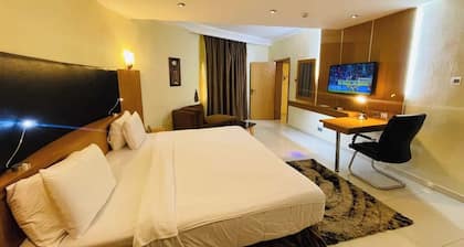 Sages Conclave Hotel