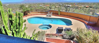 4 Bedroom Hilltop Retreat with Pool, Spa & City Views – Near Saguaro National Park & Downtown