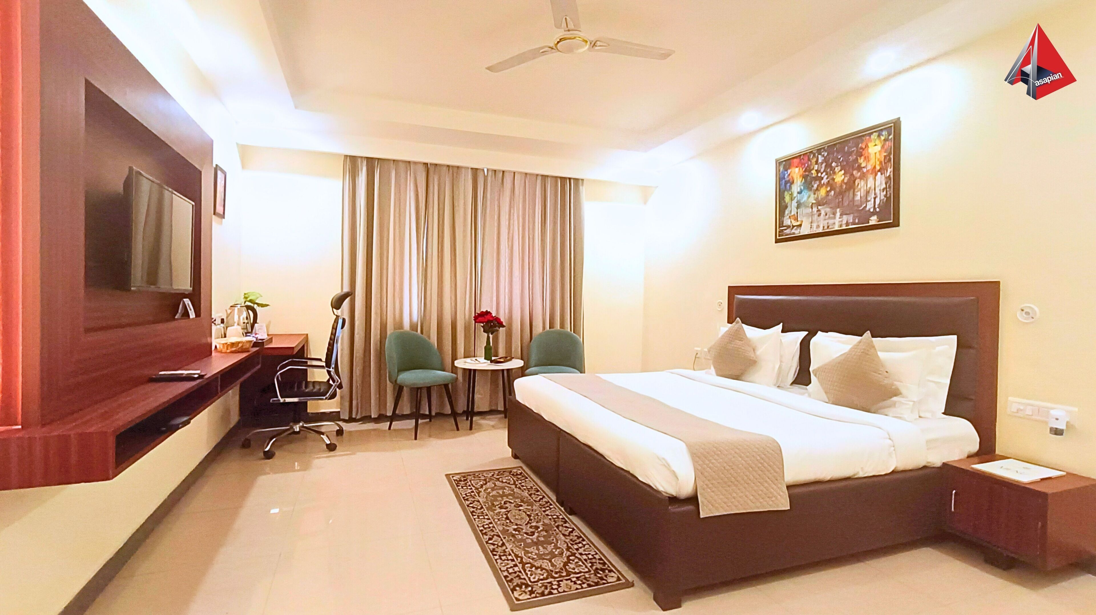 Executive Double Room | In-room safe, desk, laptop workspace, iron/ironing board