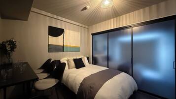 1 habitación, tabla de planchar con plancha y wifi gratis