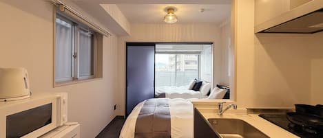 1 bedroom, iron/ironing board, free WiFi