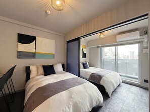 Signature Apartment, Balcony - Lifement (Hiroshima)