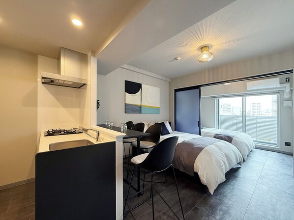 Signature Apartment, Balcony - Lifement (Hiroshima)