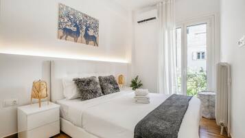 Basic Apartment, 2 Bedrooms, Kitchen, City View | 2 bedrooms, in-room safe, individually decorated, individually furnished