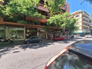 Exterior - Mellow 2-Bedroom Apartment in Athens (Athens)