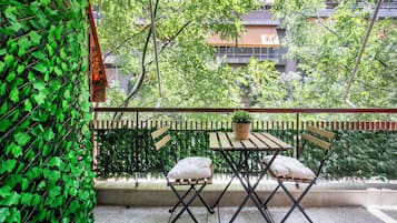 Basic Apartment, 2 Bedrooms, Kitchen, City View | Balcony