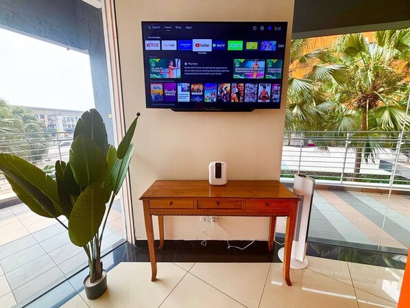 Lobby sitting area - Signature Hotel by Easy Nap (Puchong)